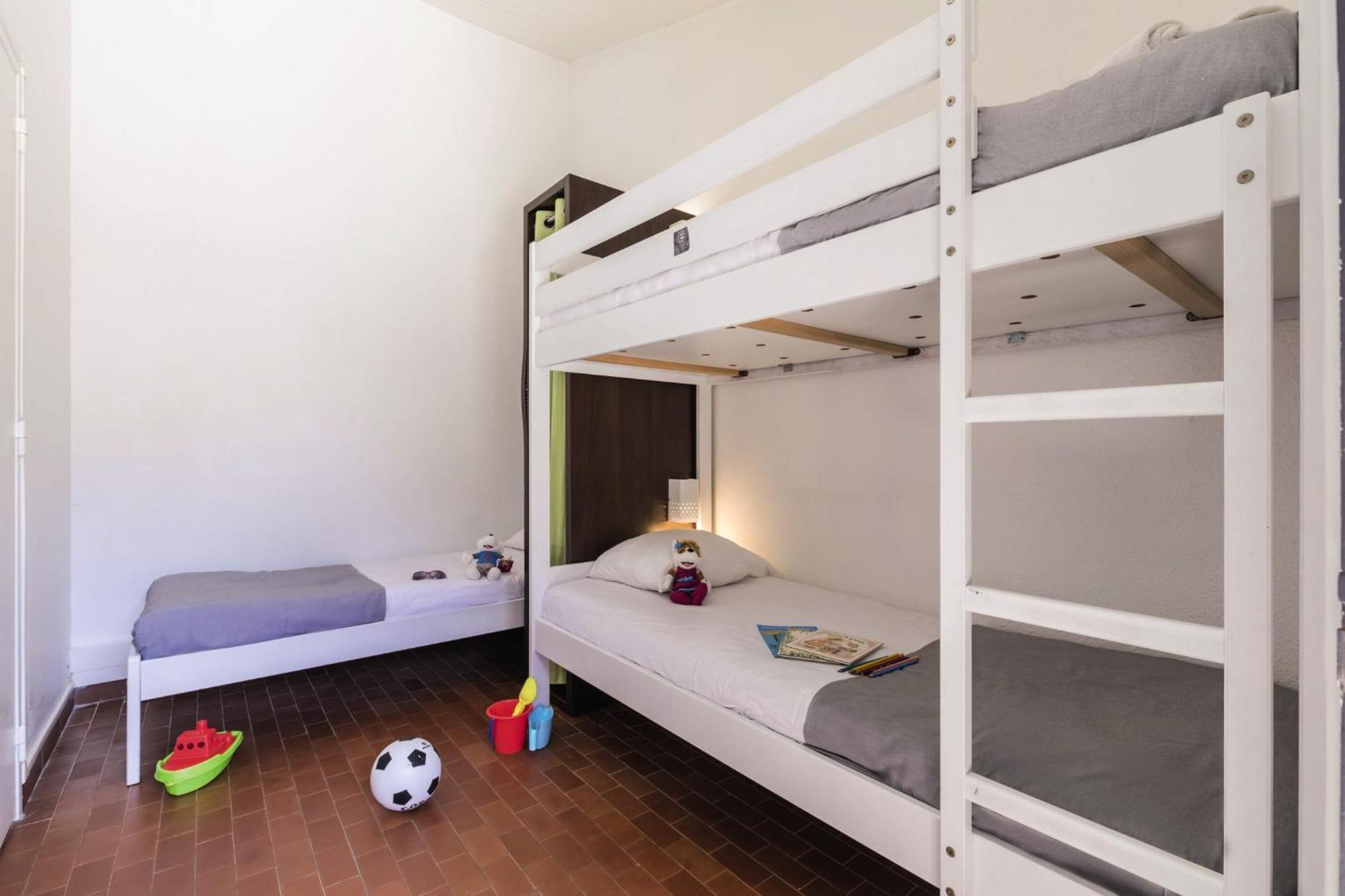 Hotel Belambra Clubs Belgodere - Golfe De Lozari Habitación foto